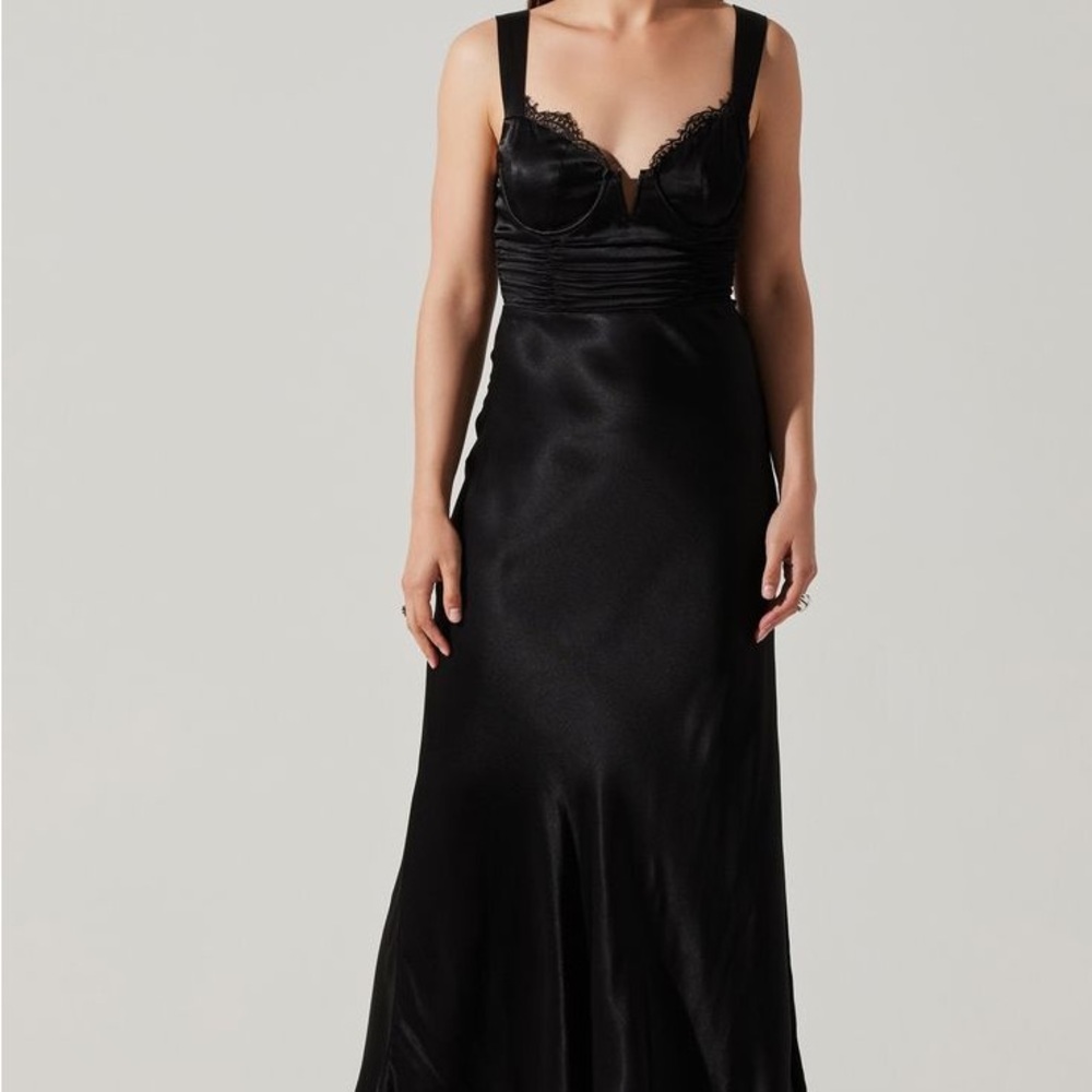 ASTR The Label Aeris Satin Lace Trim Maxi Dress 👗
